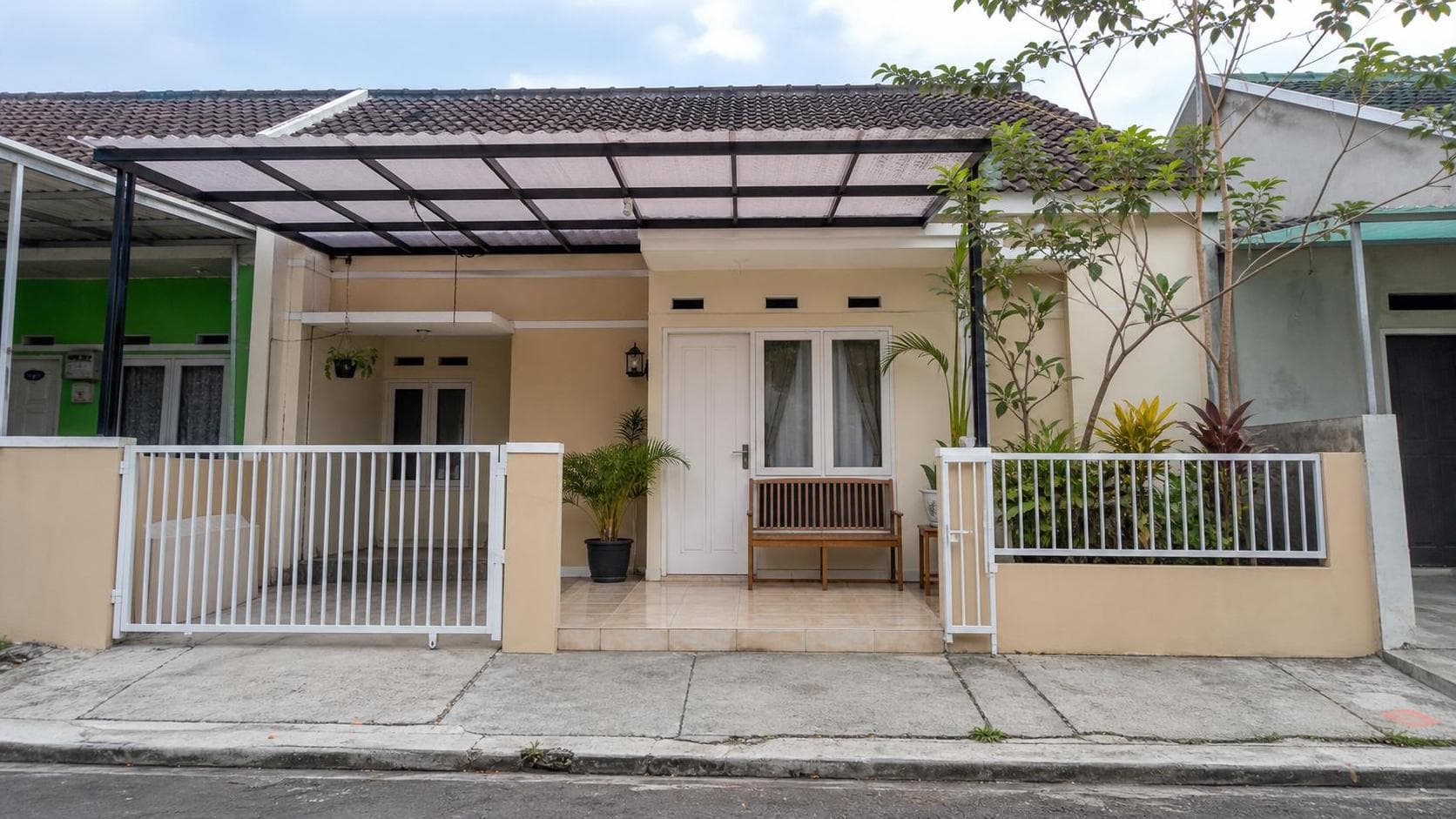 Biaya Renovasi Teras Rumah Subsidi: Estimasi, Prioritas, dan Tips Hemat